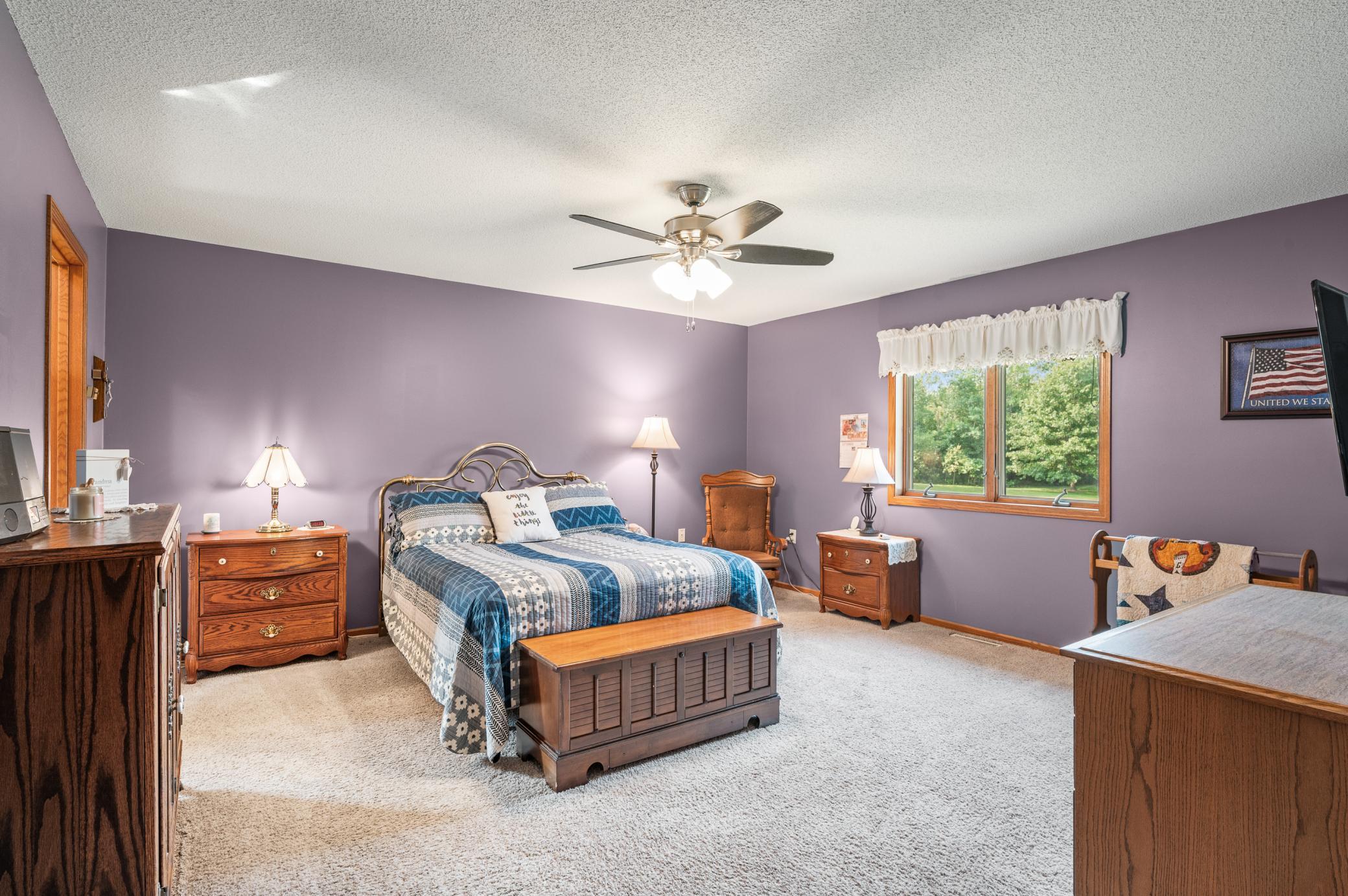 9955 Hall Avenue Ne Property Photo 11