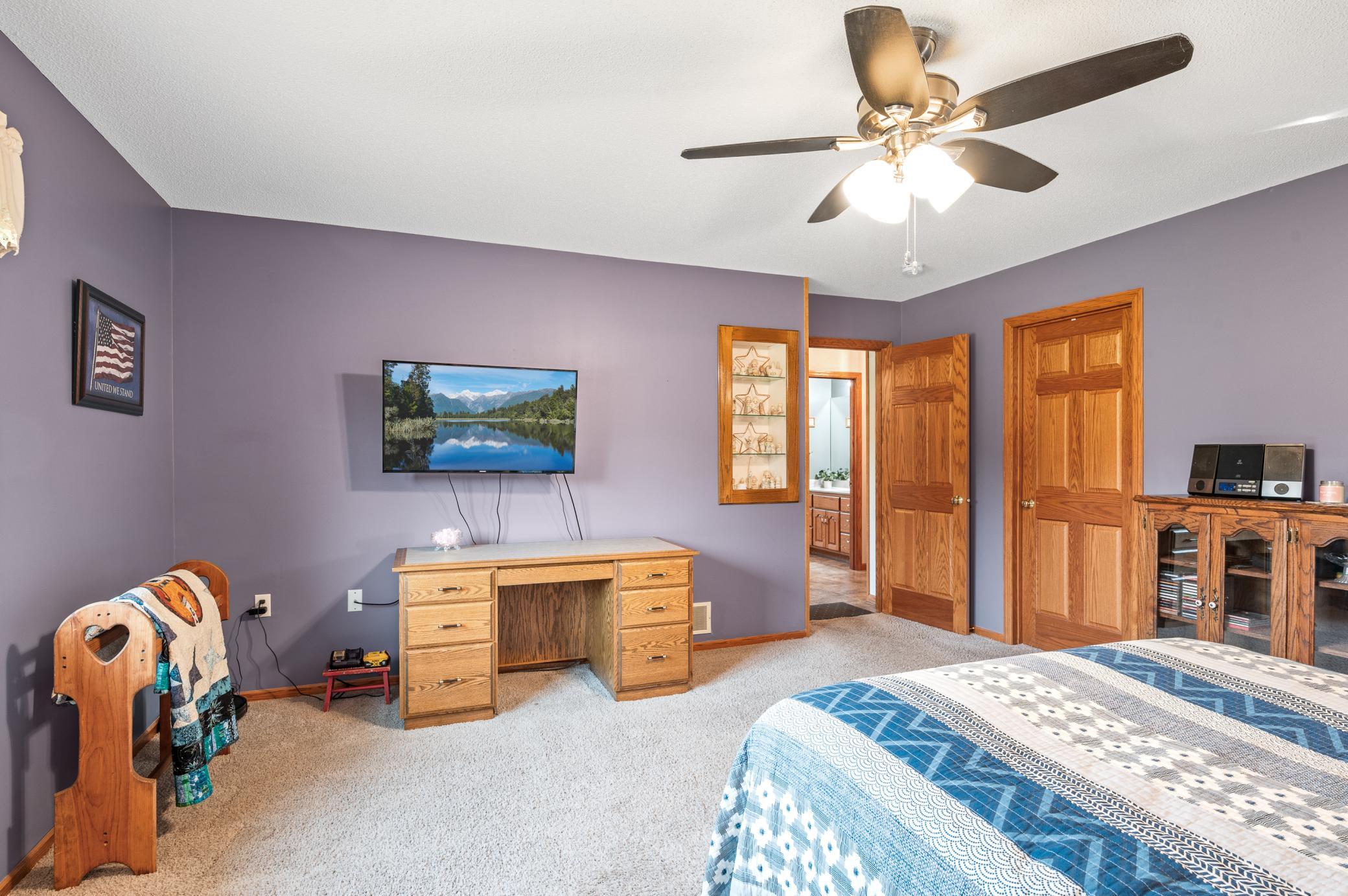 9955 Hall Avenue Ne Property Photo 12