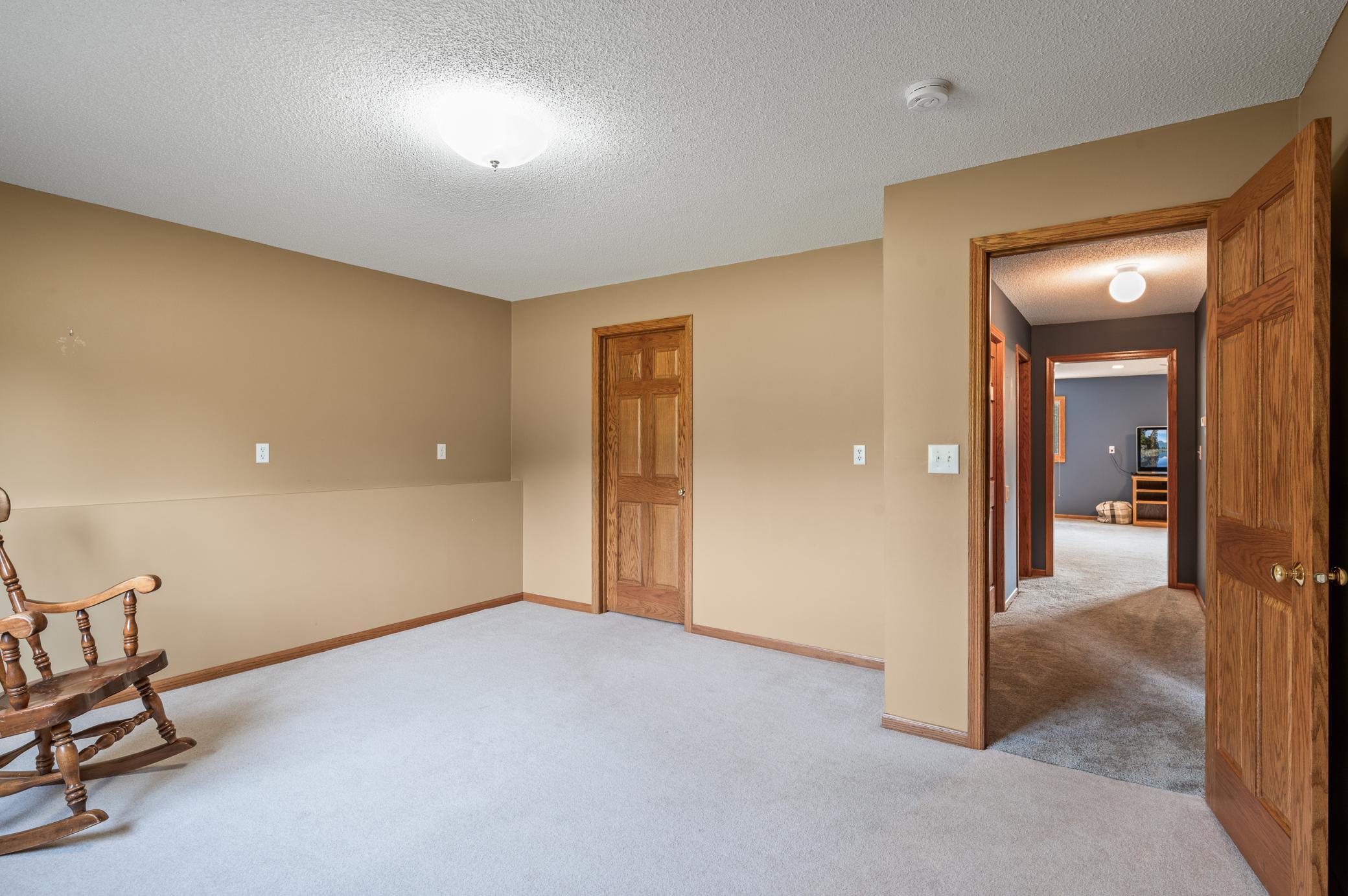 9955 Hall Avenue Ne Property Photo 19