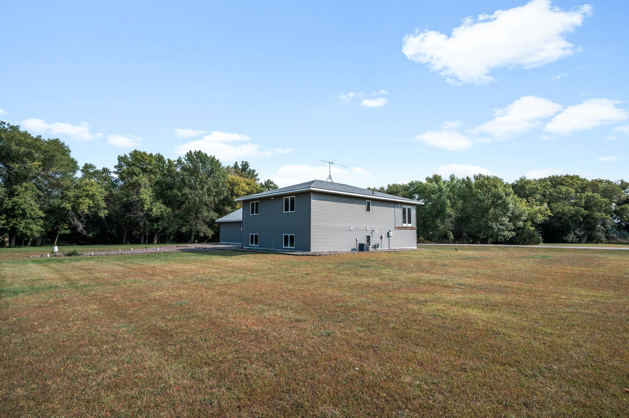 9955 Hall Avenue Ne Property Photo 25