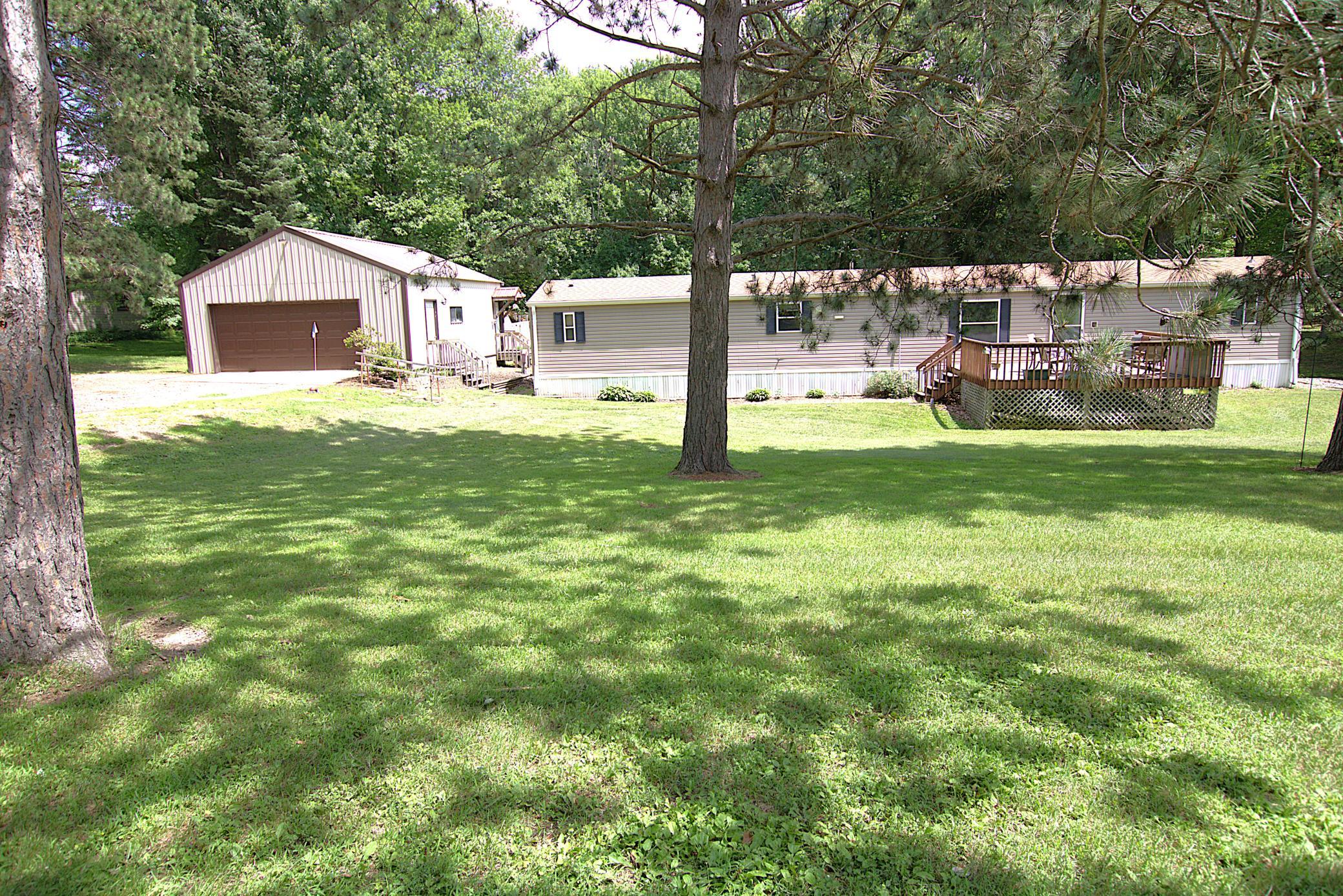 35054 Moonlight Drive Property Photo 1