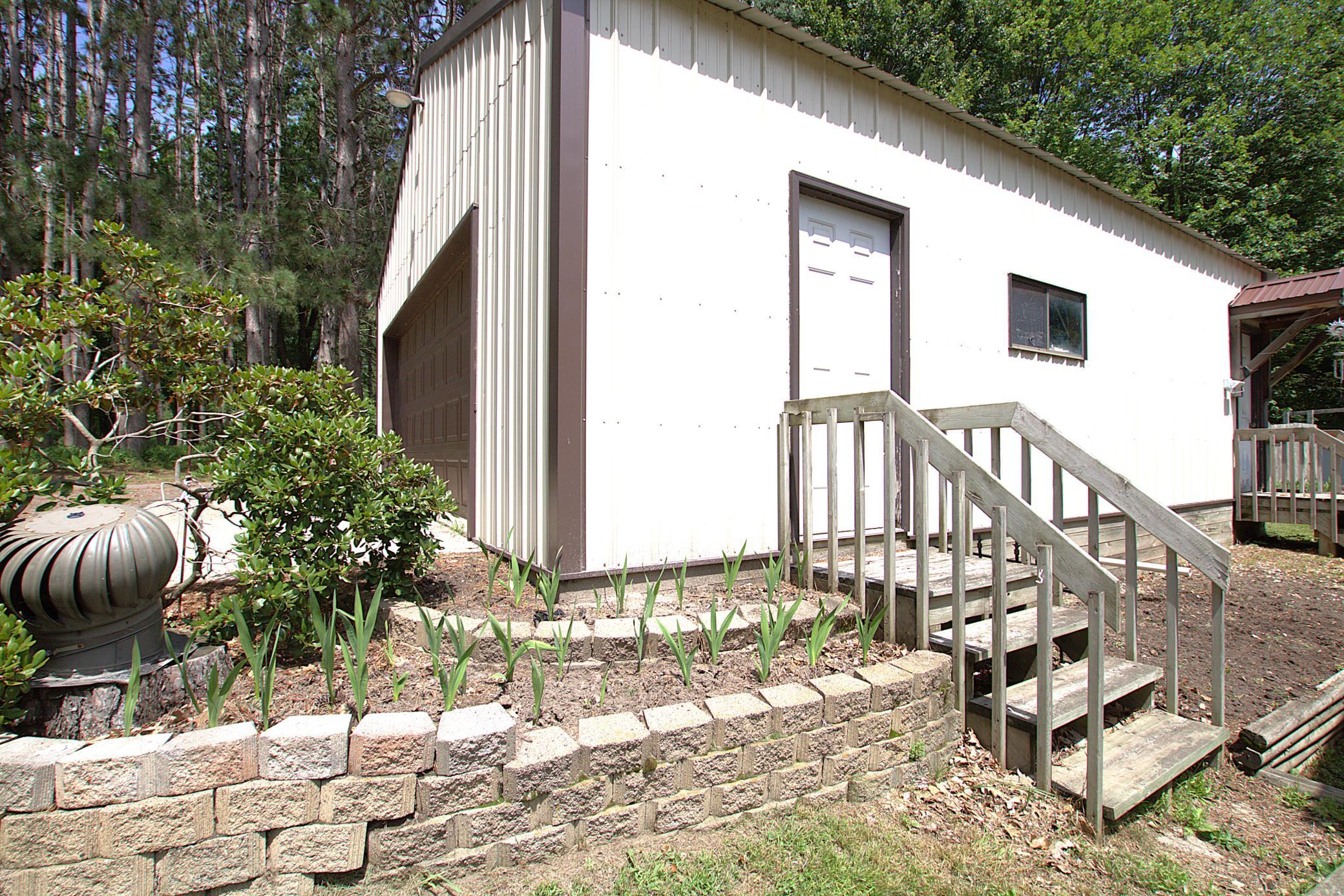 35054 Moonlight Drive Property Photo 4