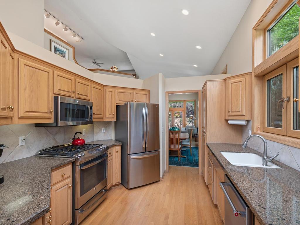 11630 Normandale Boulevard Property Photo 2