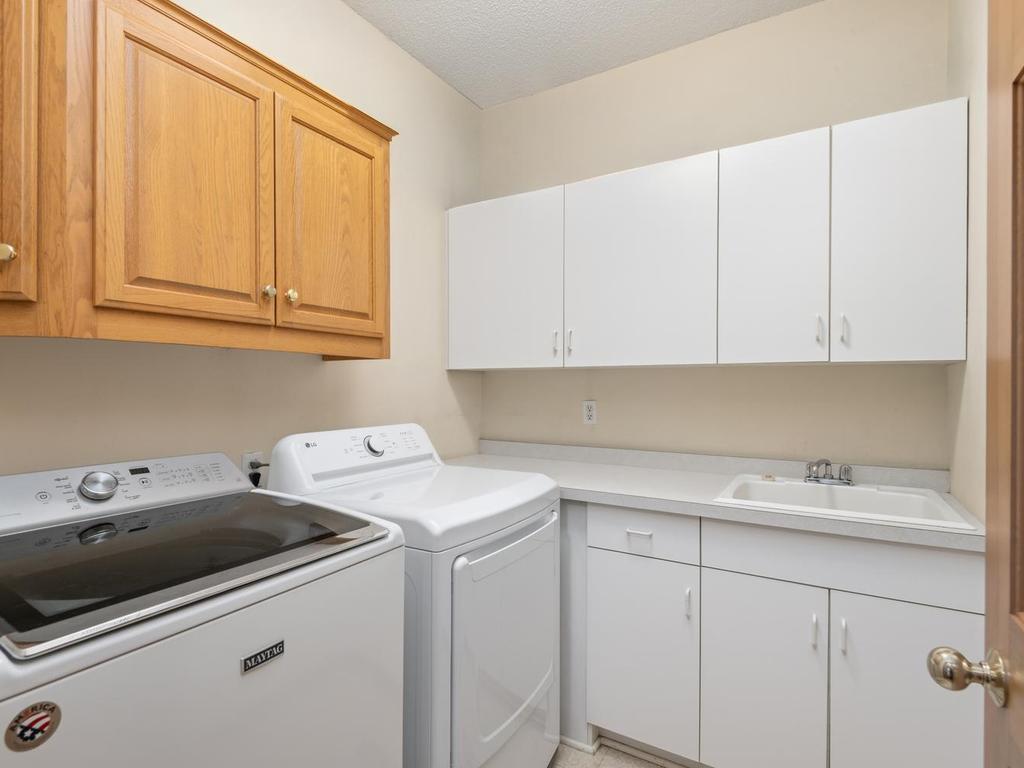 11630 Normandale Boulevard Property Photo 13