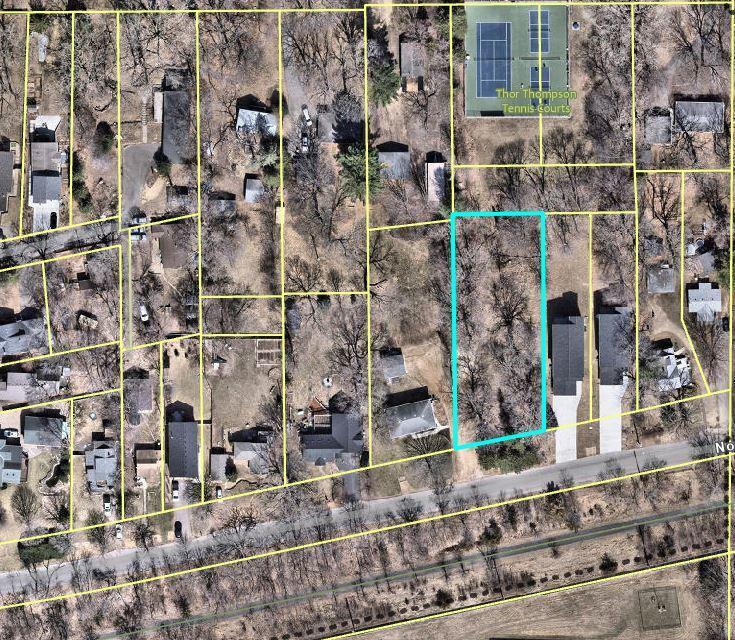 3832 Northern Ave Property Photo 3