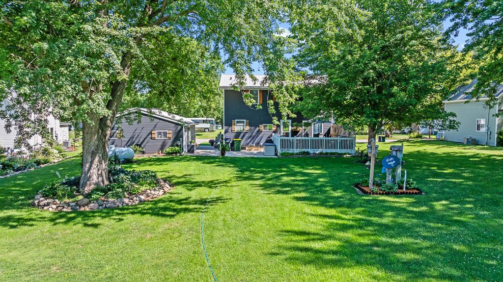231 4th Street Property Photo 3