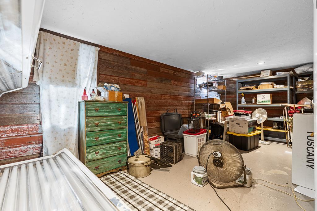 231 4th Street Property Photo 44