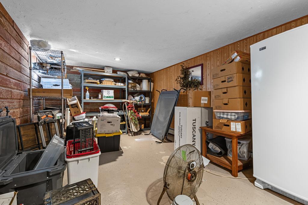 231 4th Street Property Photo 45