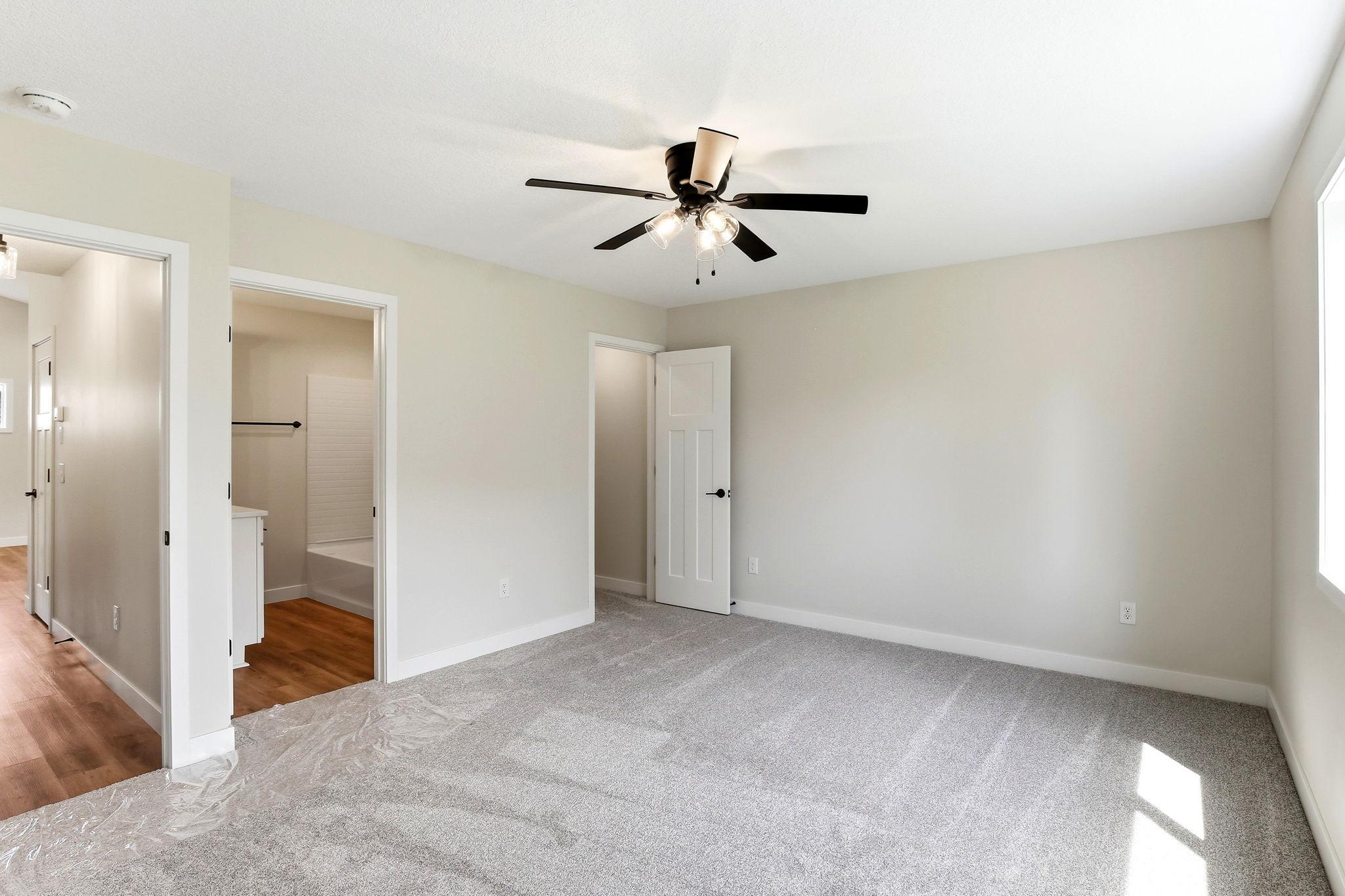 1018 2nd Street Se Property Photo 6