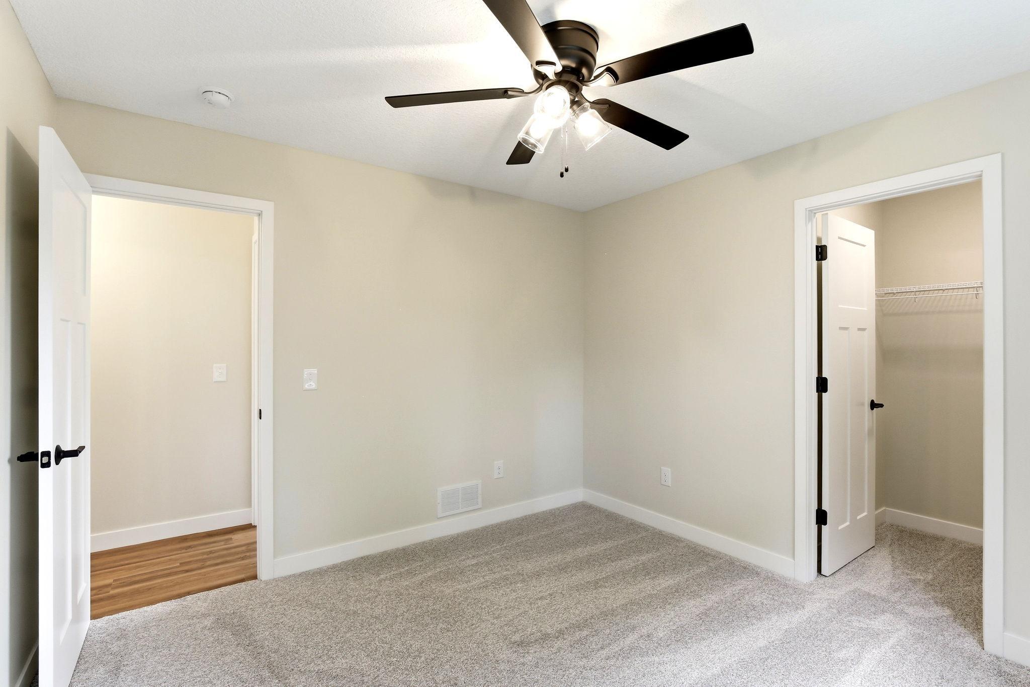 1018 2nd Street Se Property Photo 10