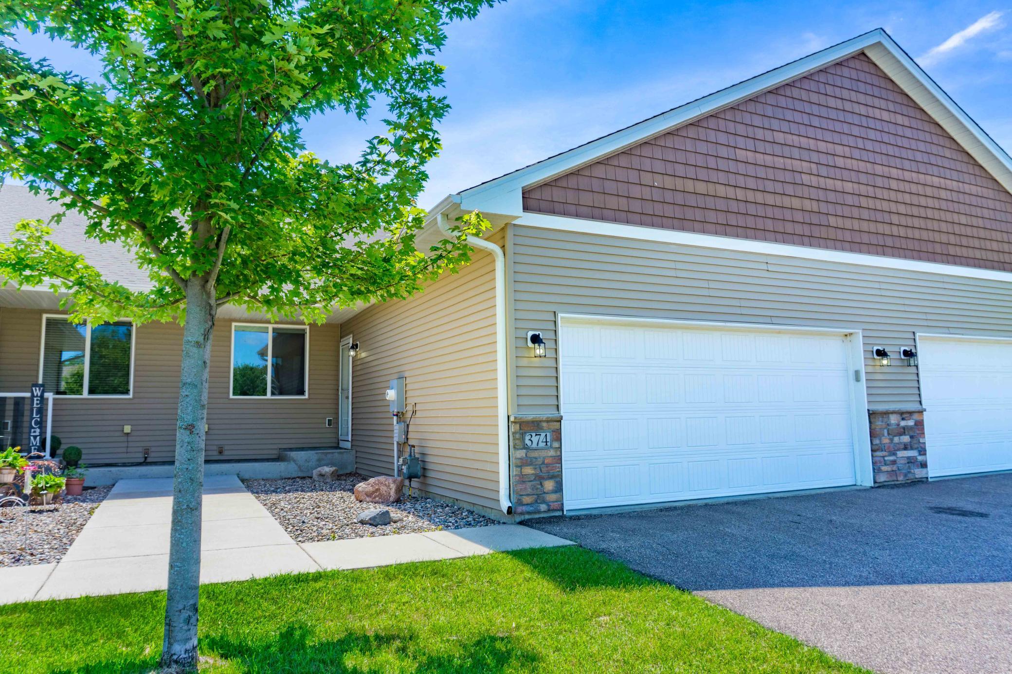 374 Meadow Lane Property Photo 1