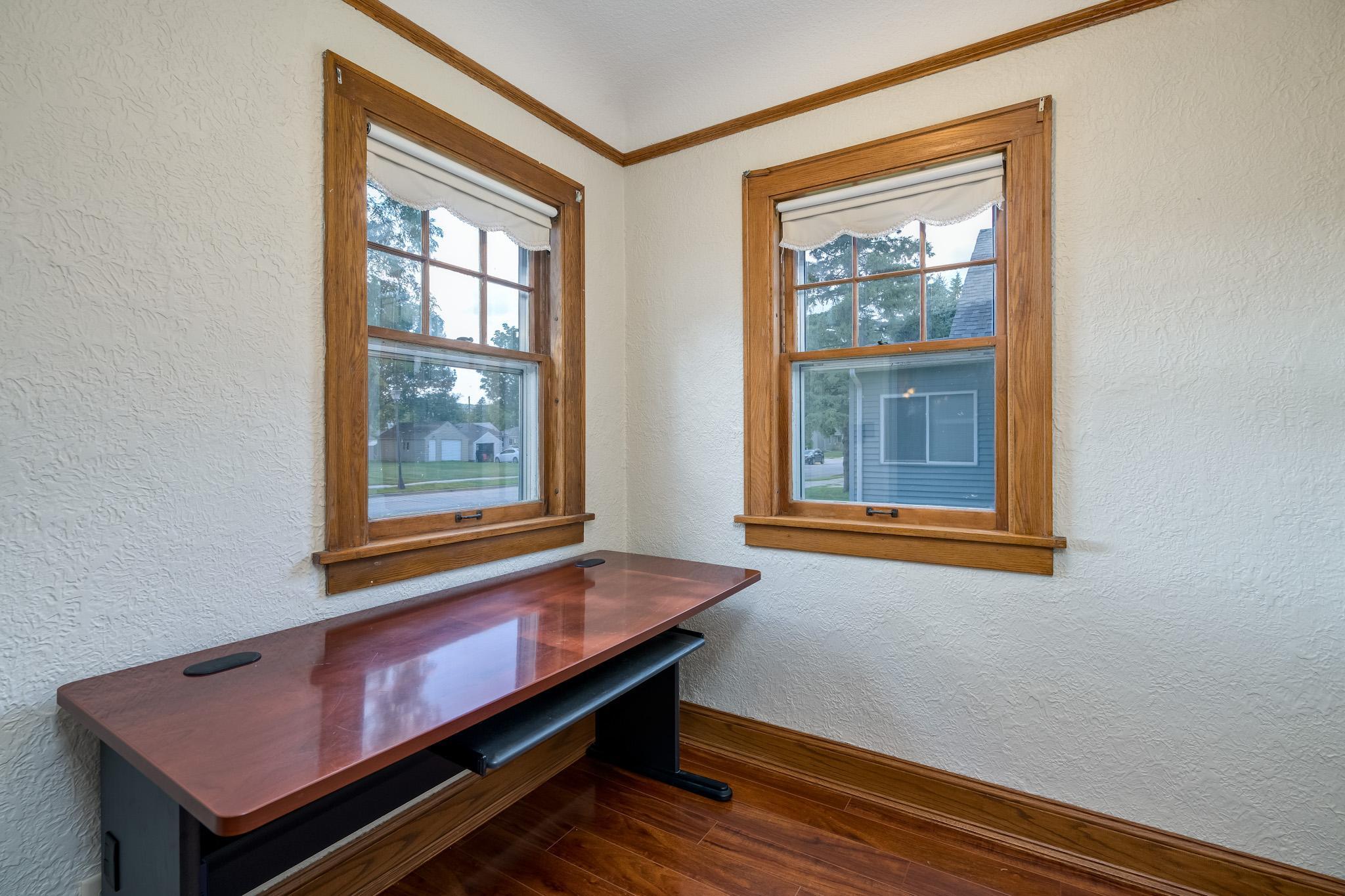 802 Range Street Property Photo 11