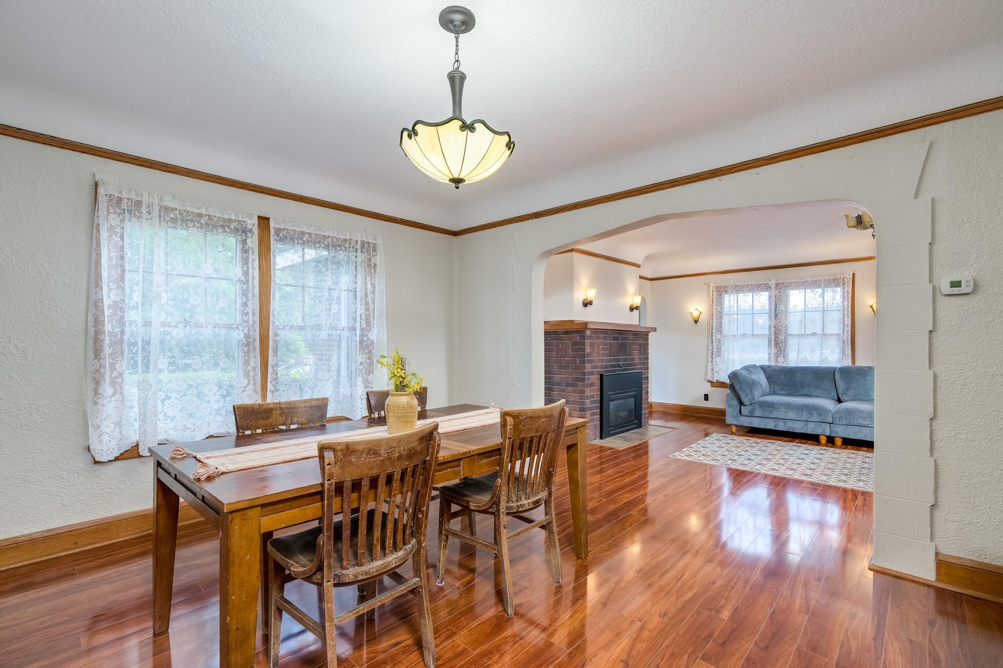 802 Range Street Property Photo 16