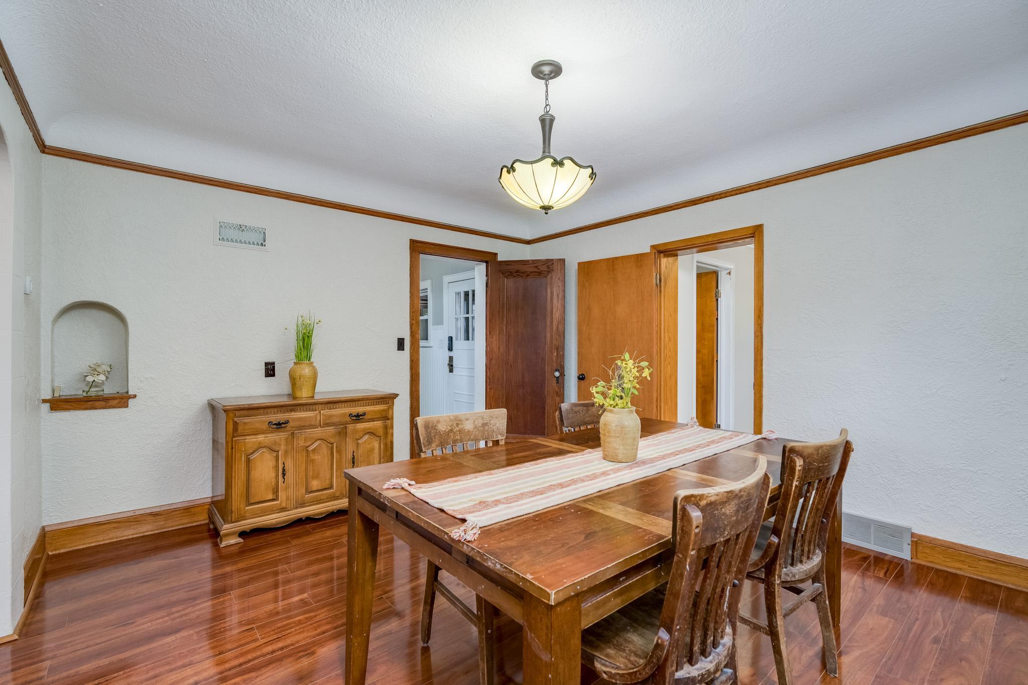 802 Range Street Property Photo 17