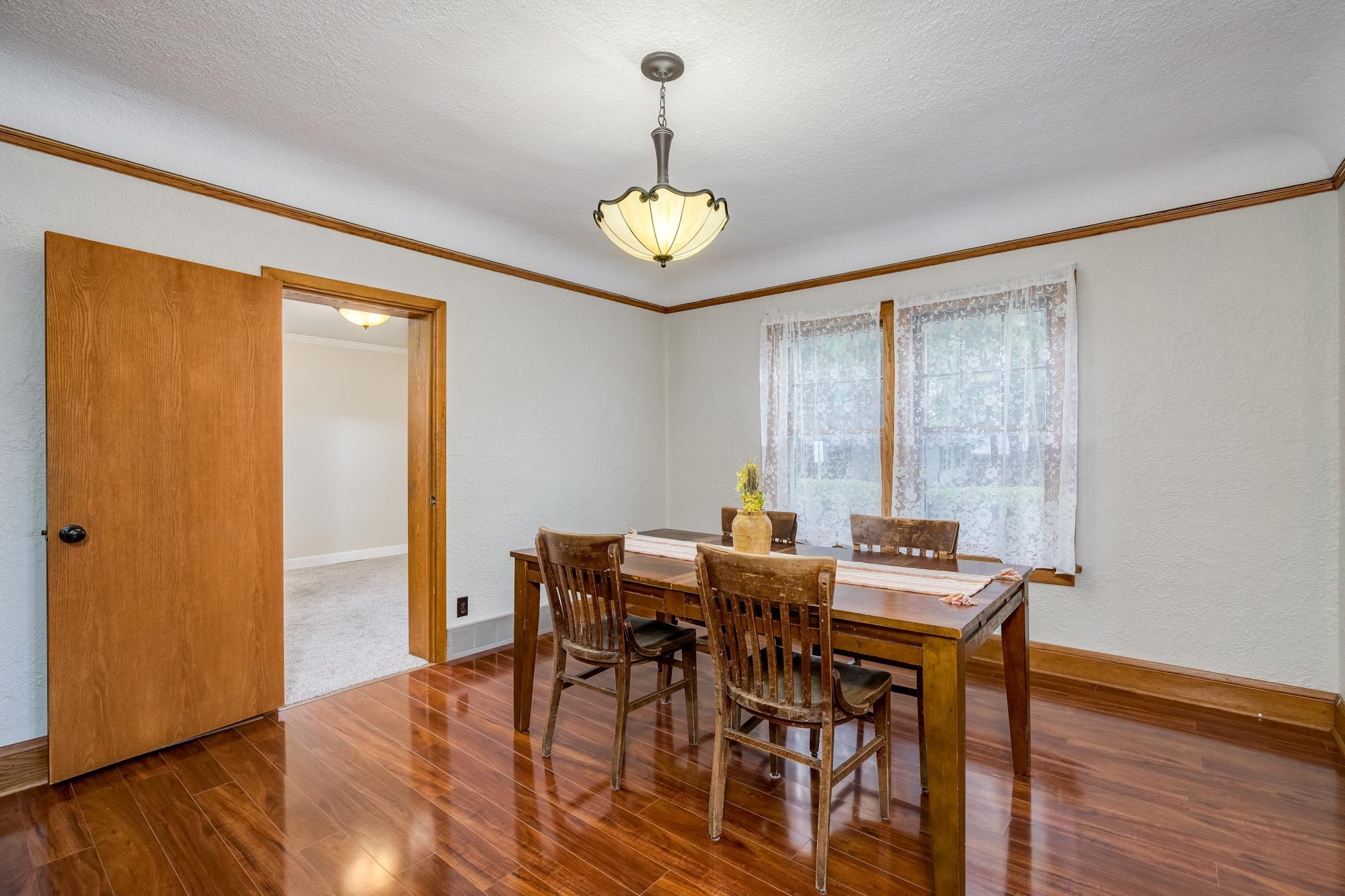 802 Range Street Property Photo 18