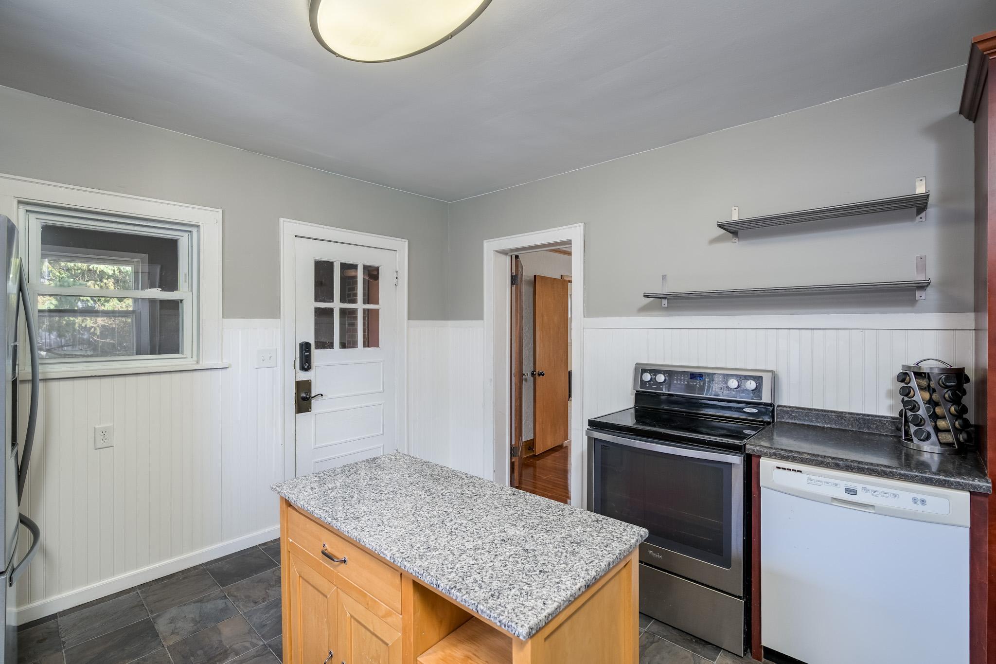 802 Range Street Property Photo 19