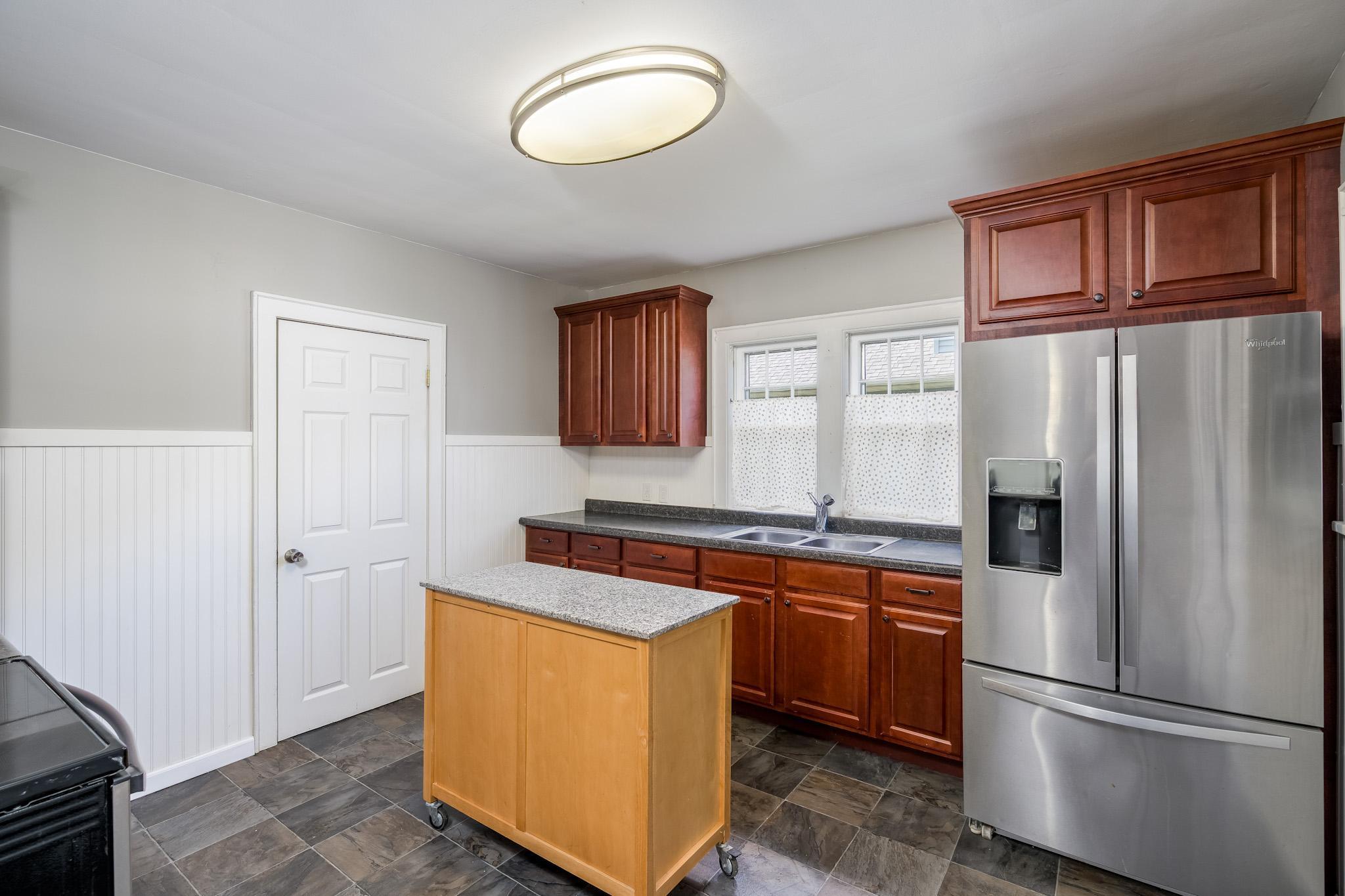 802 Range Street Property Photo 20