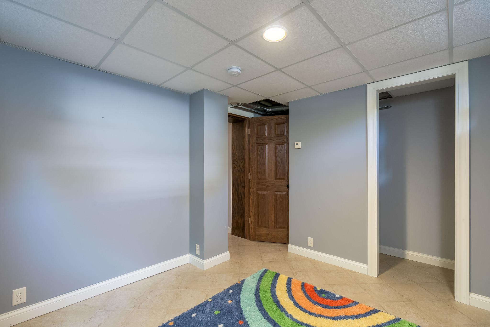802 Range Street Property Photo 37