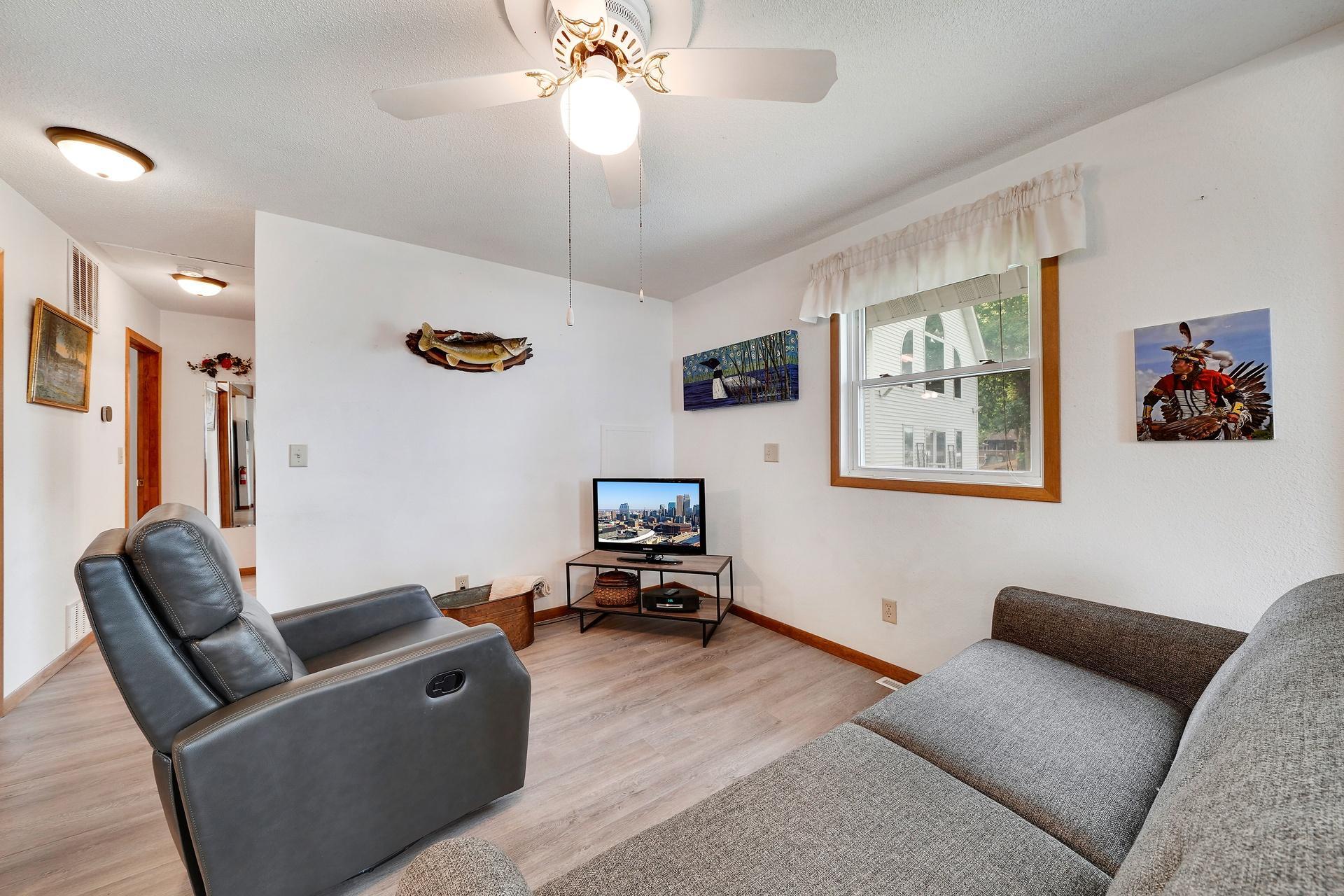 945 Reed Street N Property Photo 20