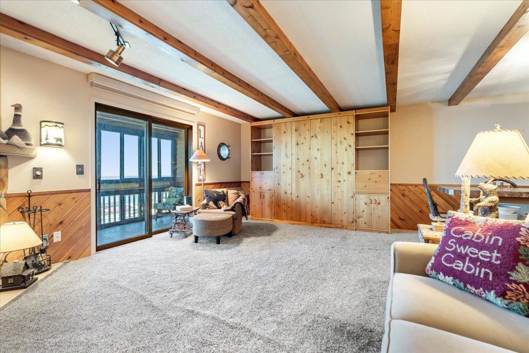 10490 Us 169 203 Property Photo 5