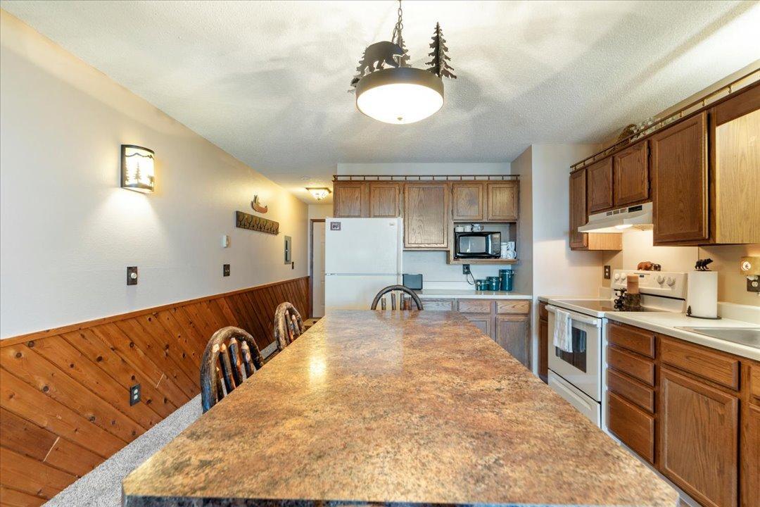 10490 Us 169 203 Property Photo 7