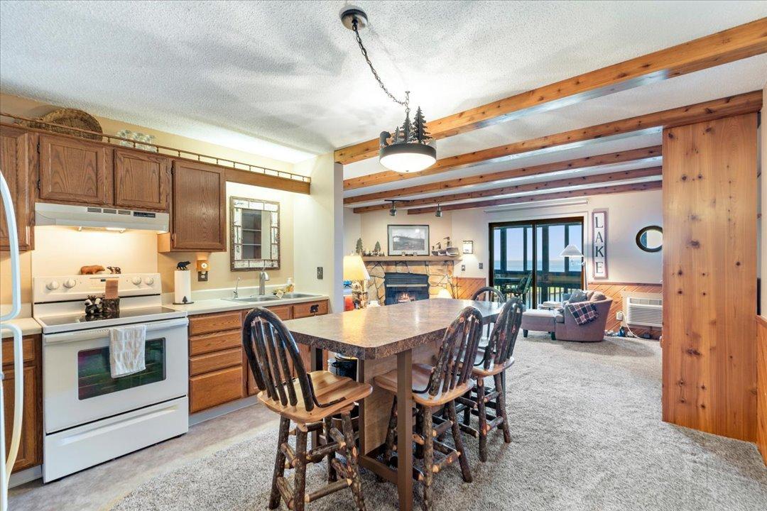 10490 Us 169 203 Property Photo 9