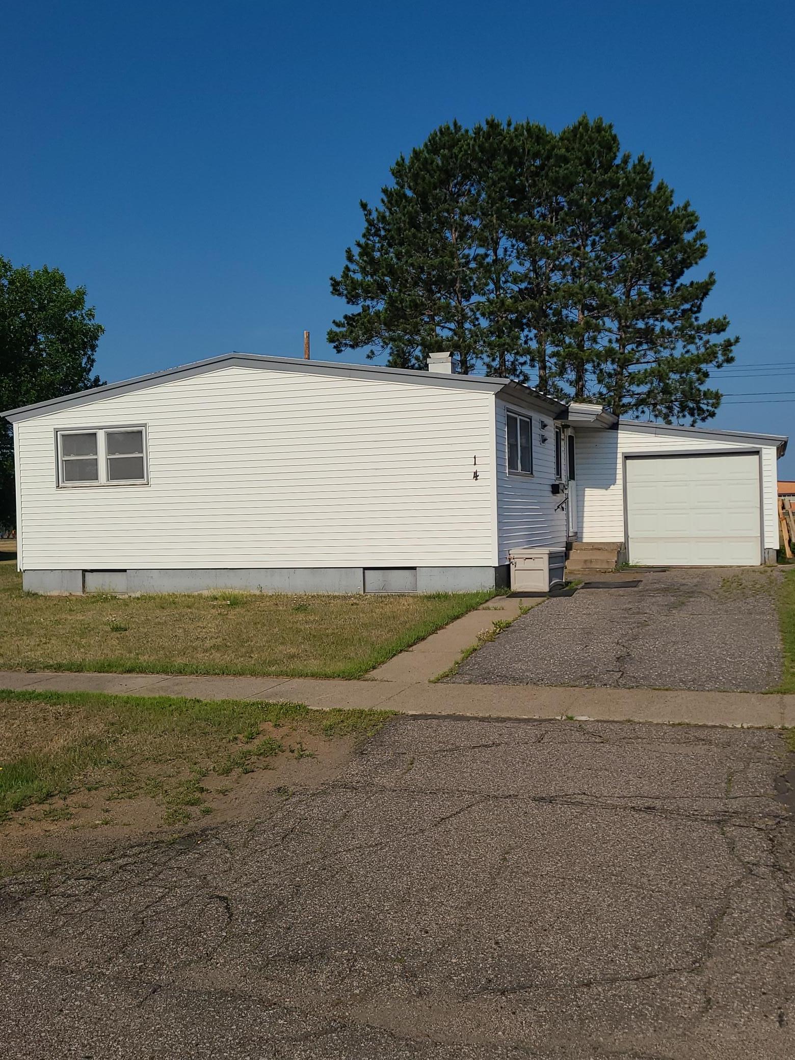14 Hemlock Circle Property Photo 13
