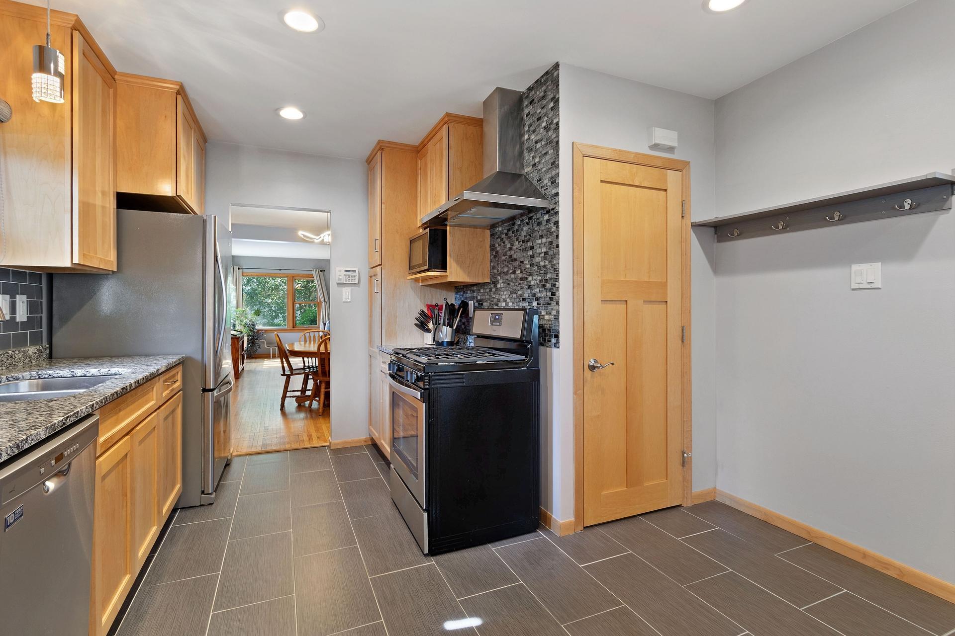 4020 Boardman Street Property Photo 13