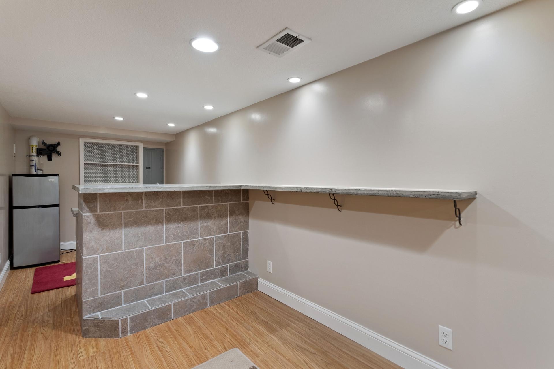 4020 Boardman Street Property Photo 19