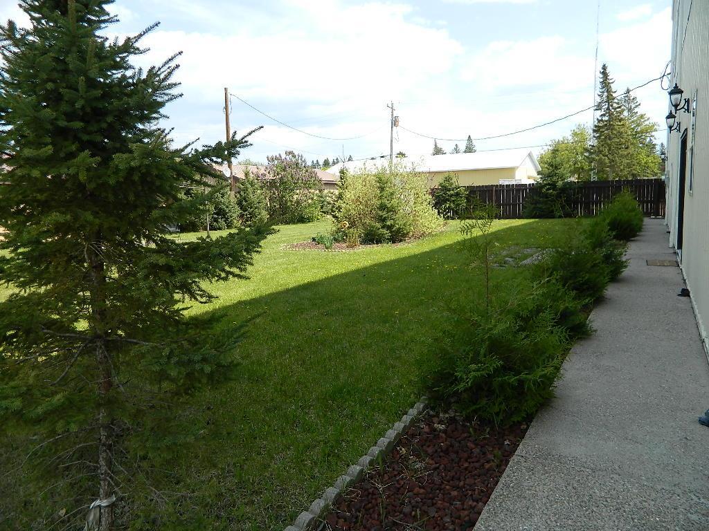 300 Main Street Property Photo 7