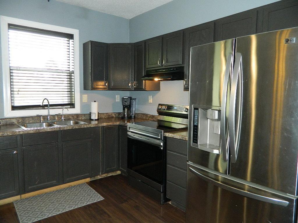 300 Main Street Property Photo 13