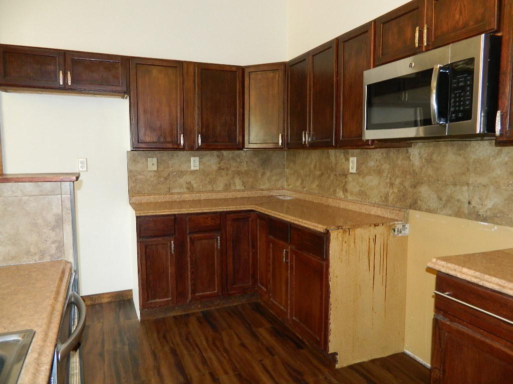 300 Main Street Property Photo 32