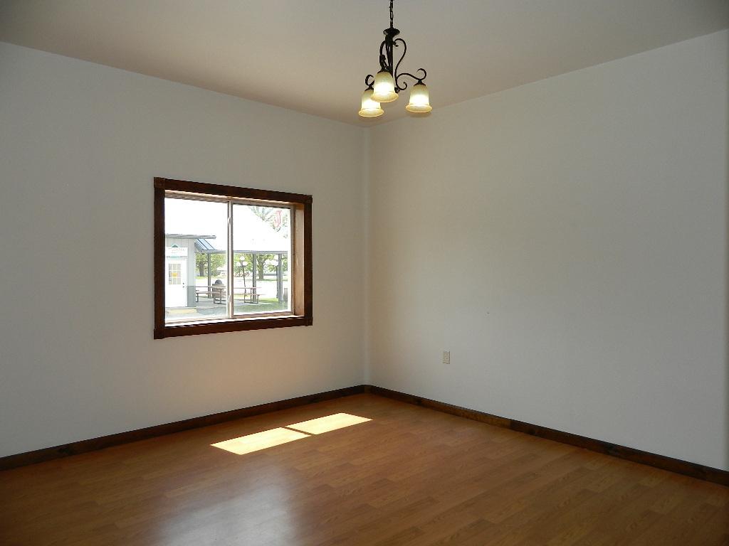 300 Main Street Property Photo 41