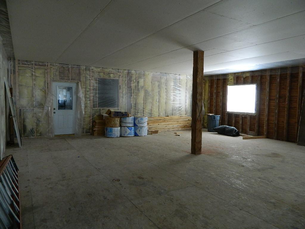 300 Main Street Property Photo 42