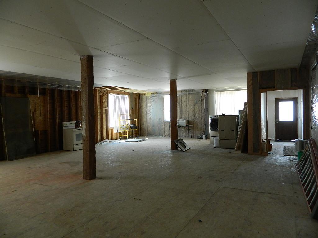300 Main Street Property Photo 43