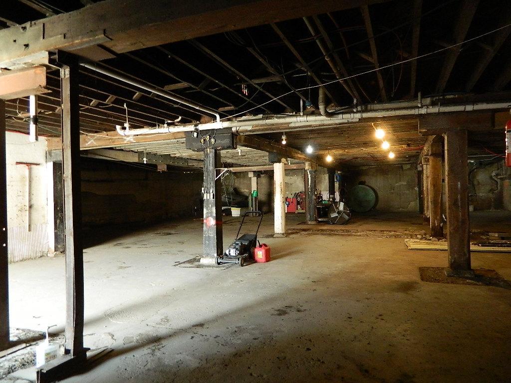 300 Main Street Property Photo 44