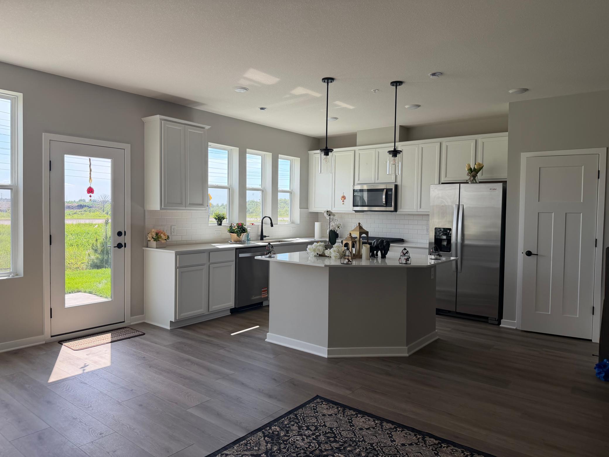 14465 103rd Place N Property Photo 2