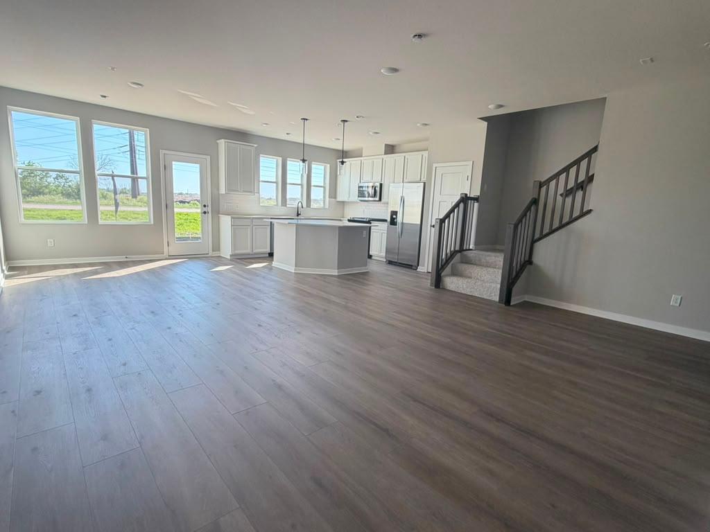 14465 103rd Place N Property Photo 7