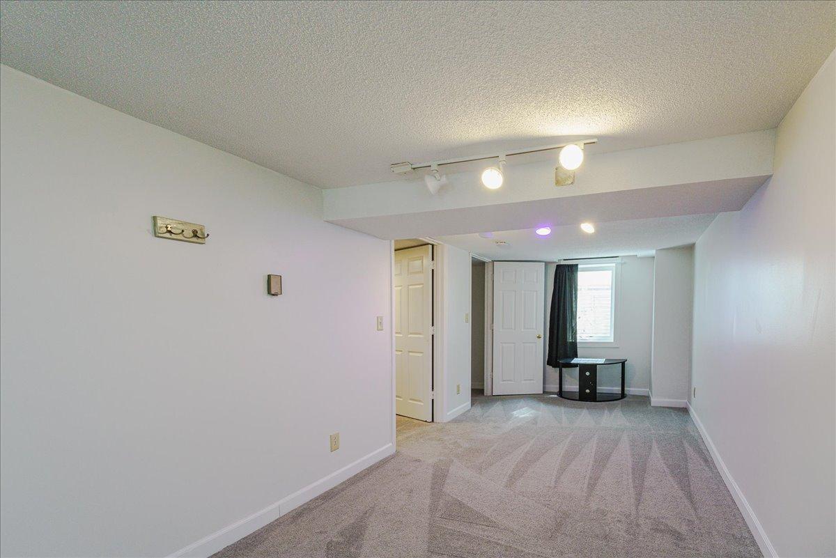 1263 Minnehaha Avenue W Property Photo 31