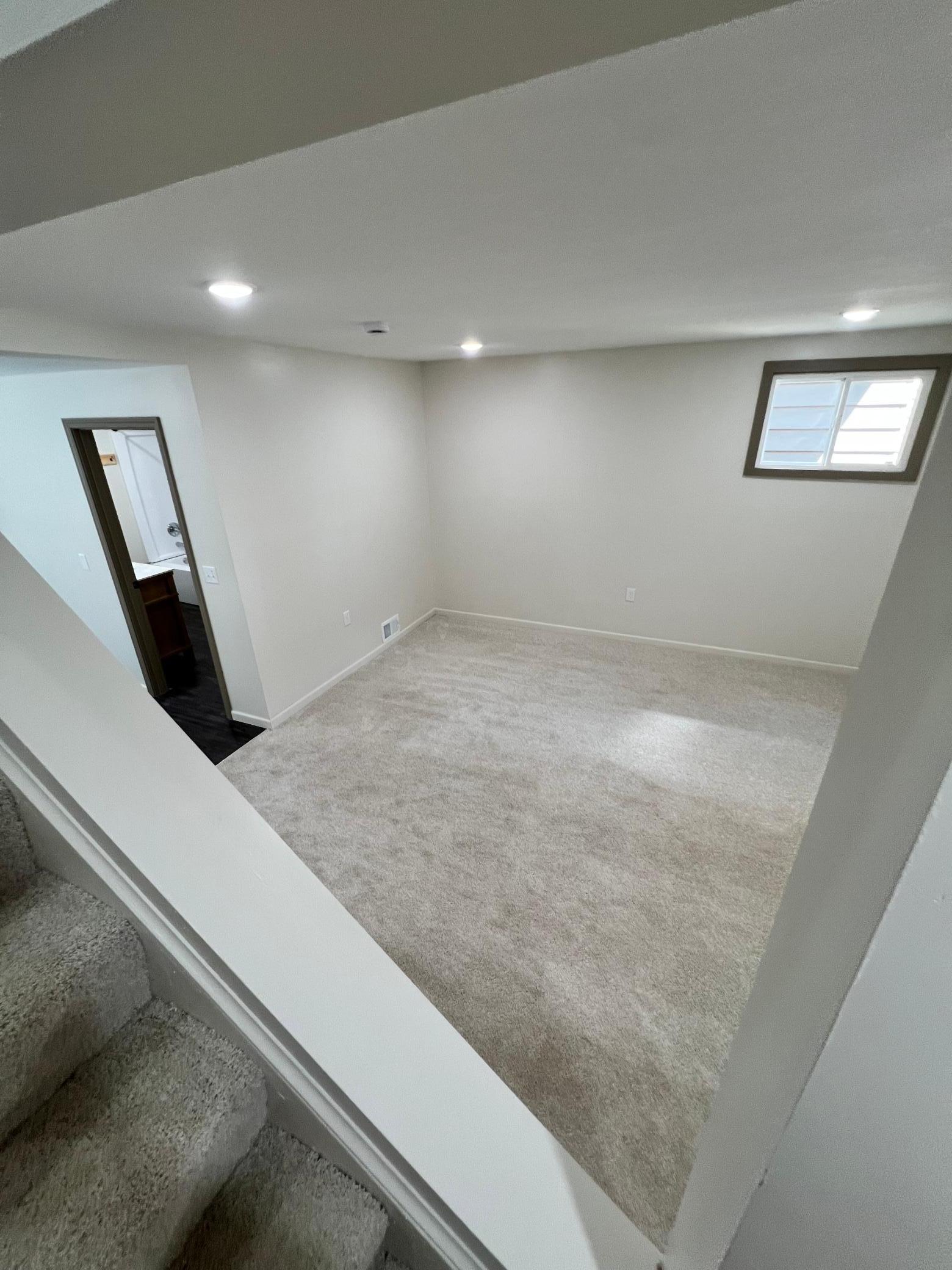 208 6th Avenue Property Photo 13