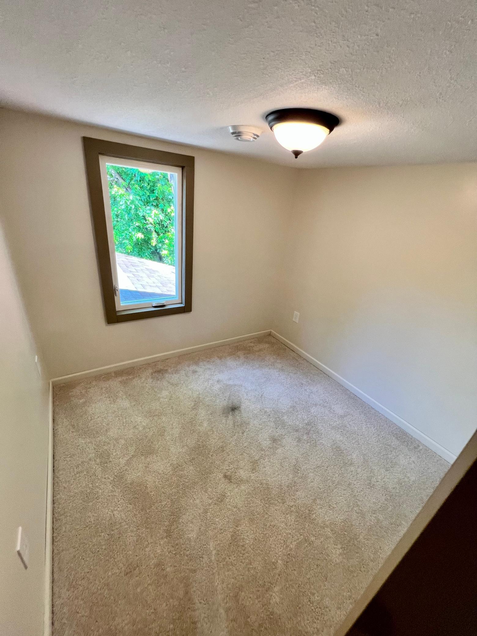 208 6th Avenue Property Photo 23