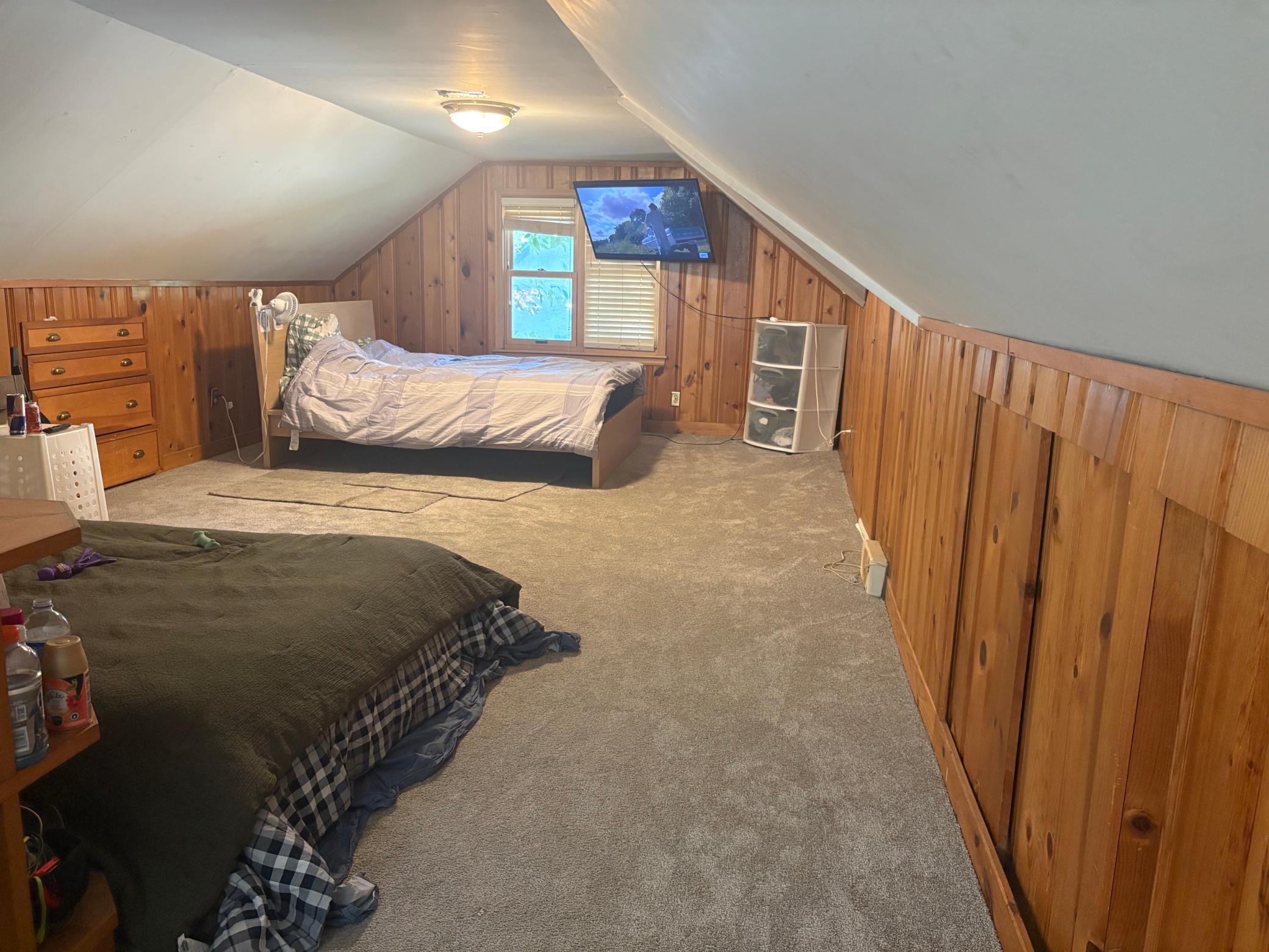 2093 Fremont Avenue E Property Photo 10