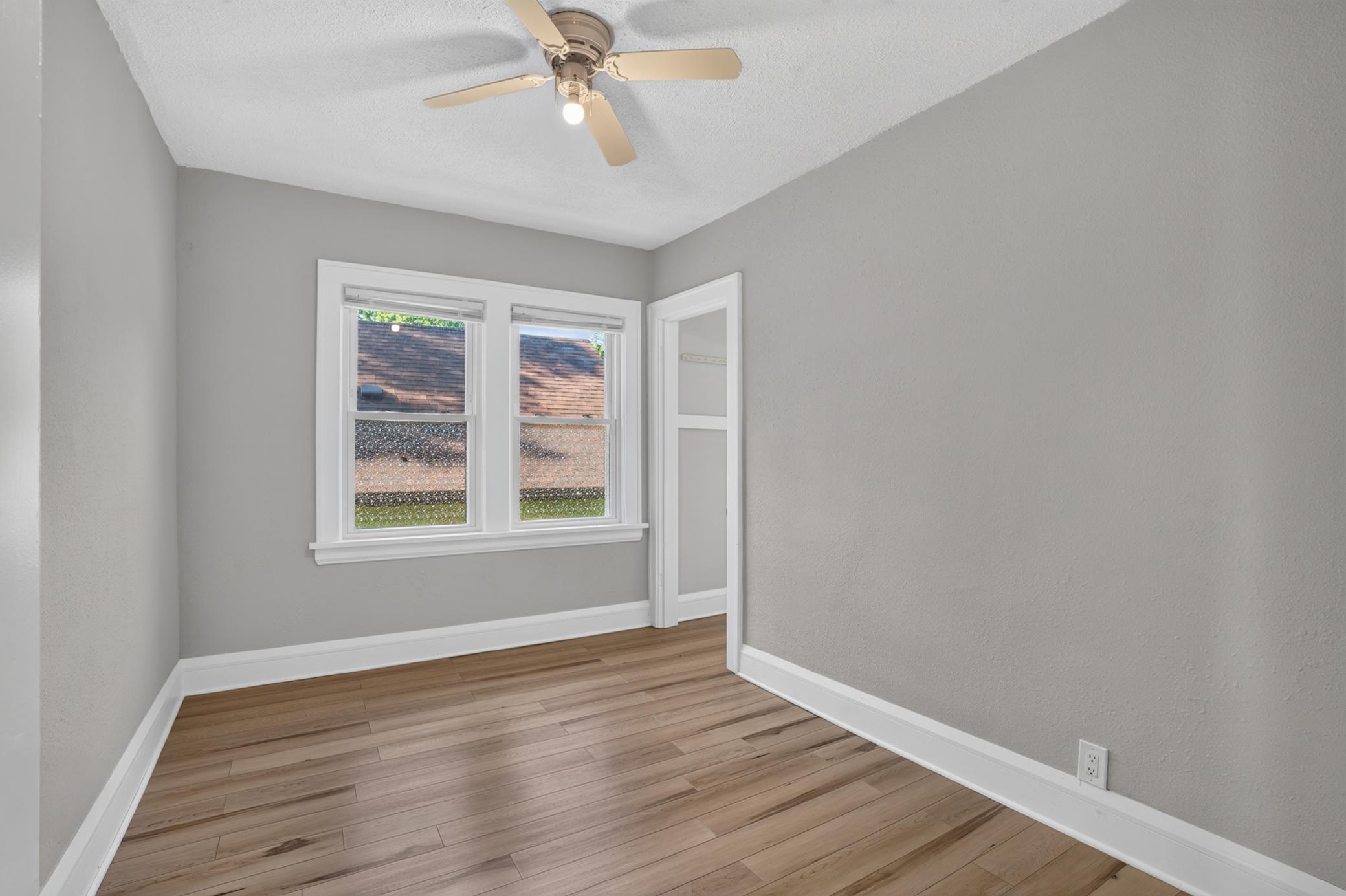 3714 Oliver Avenue N Property Photo 19