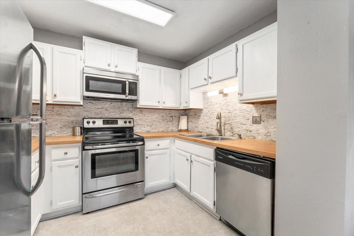 1205 63rd Lane Property Photo 11