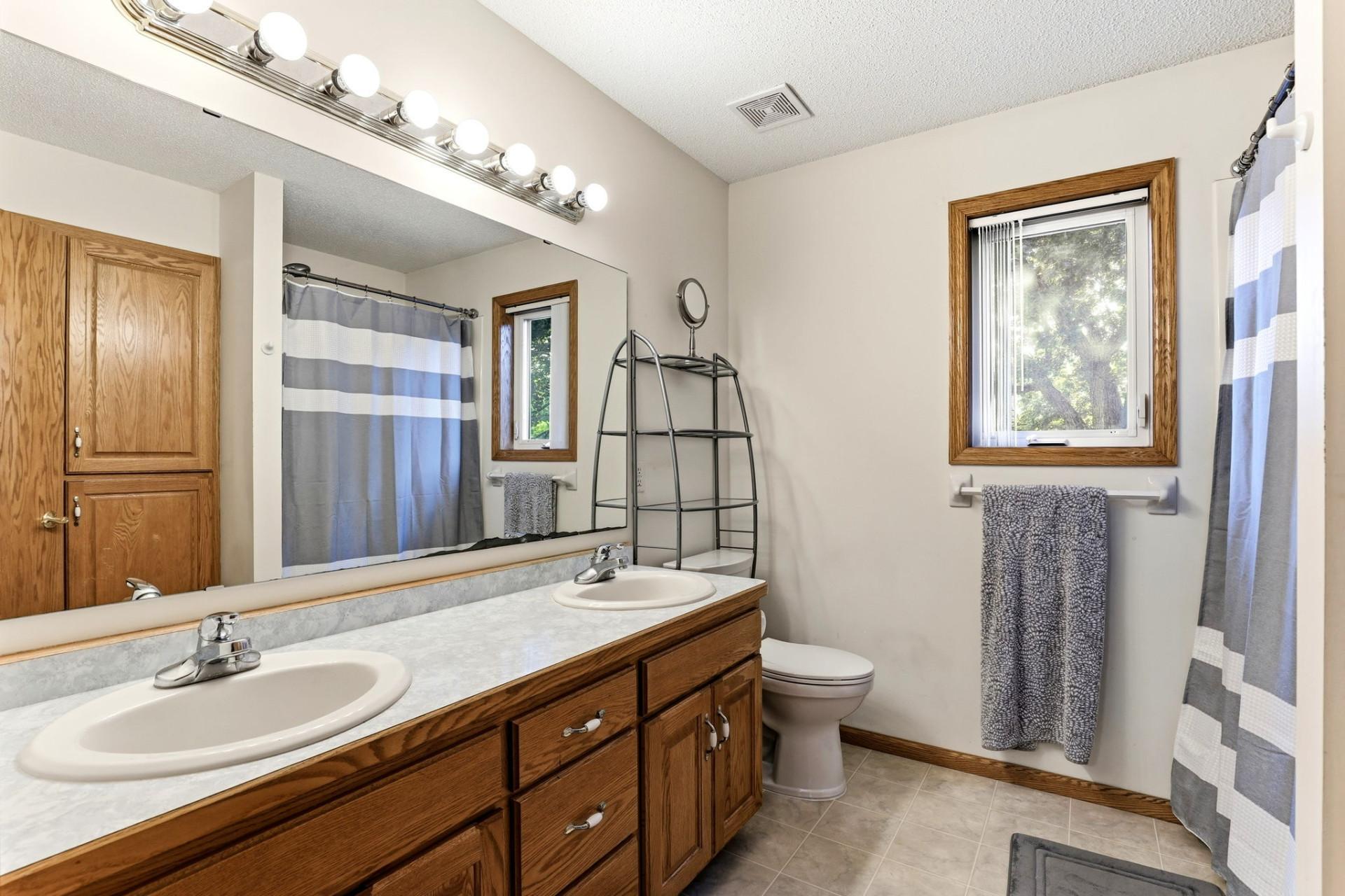 13584 Joseph Avenue Property Photo 15