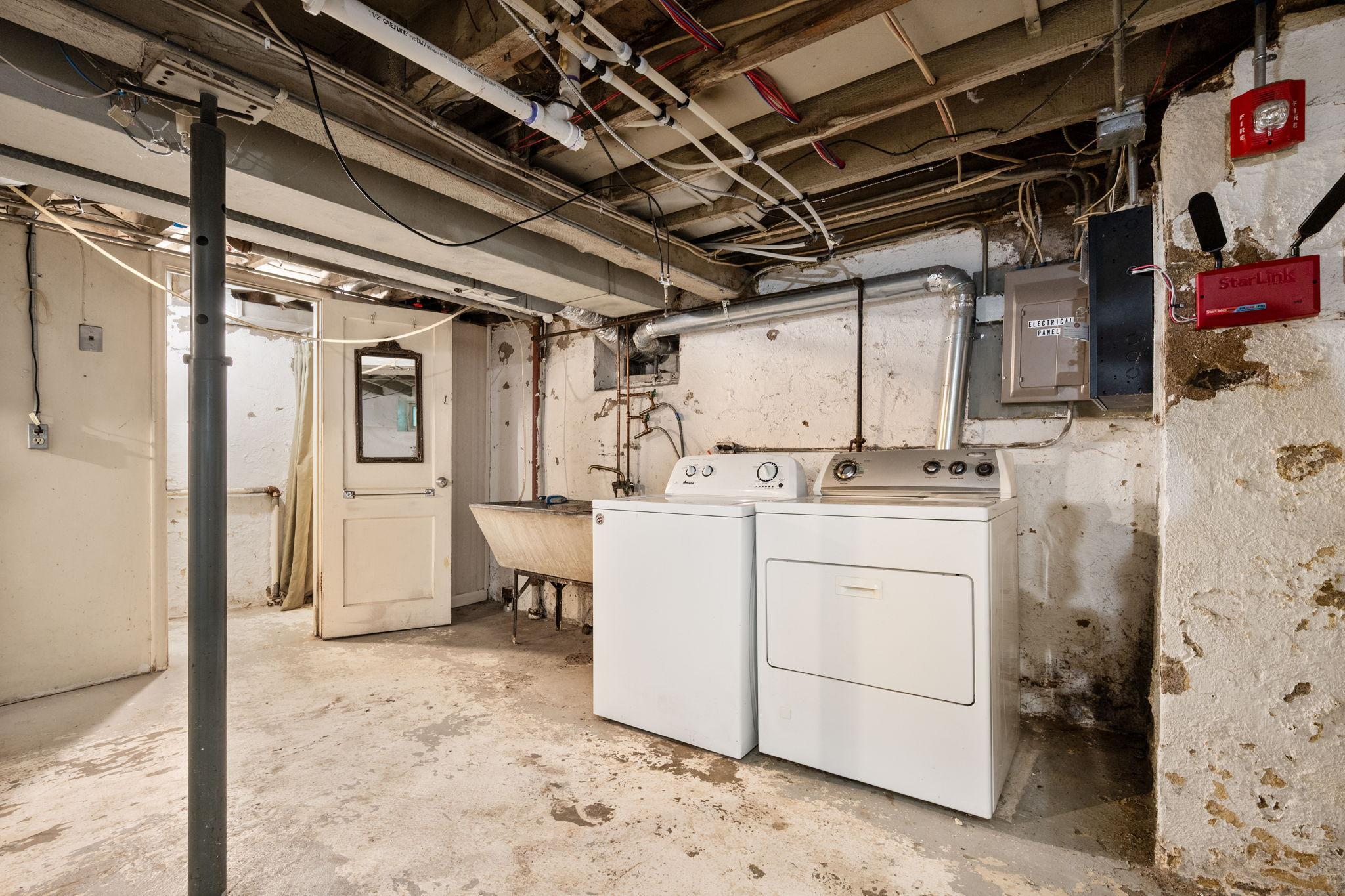 835 3rd Street E Property Photo 35