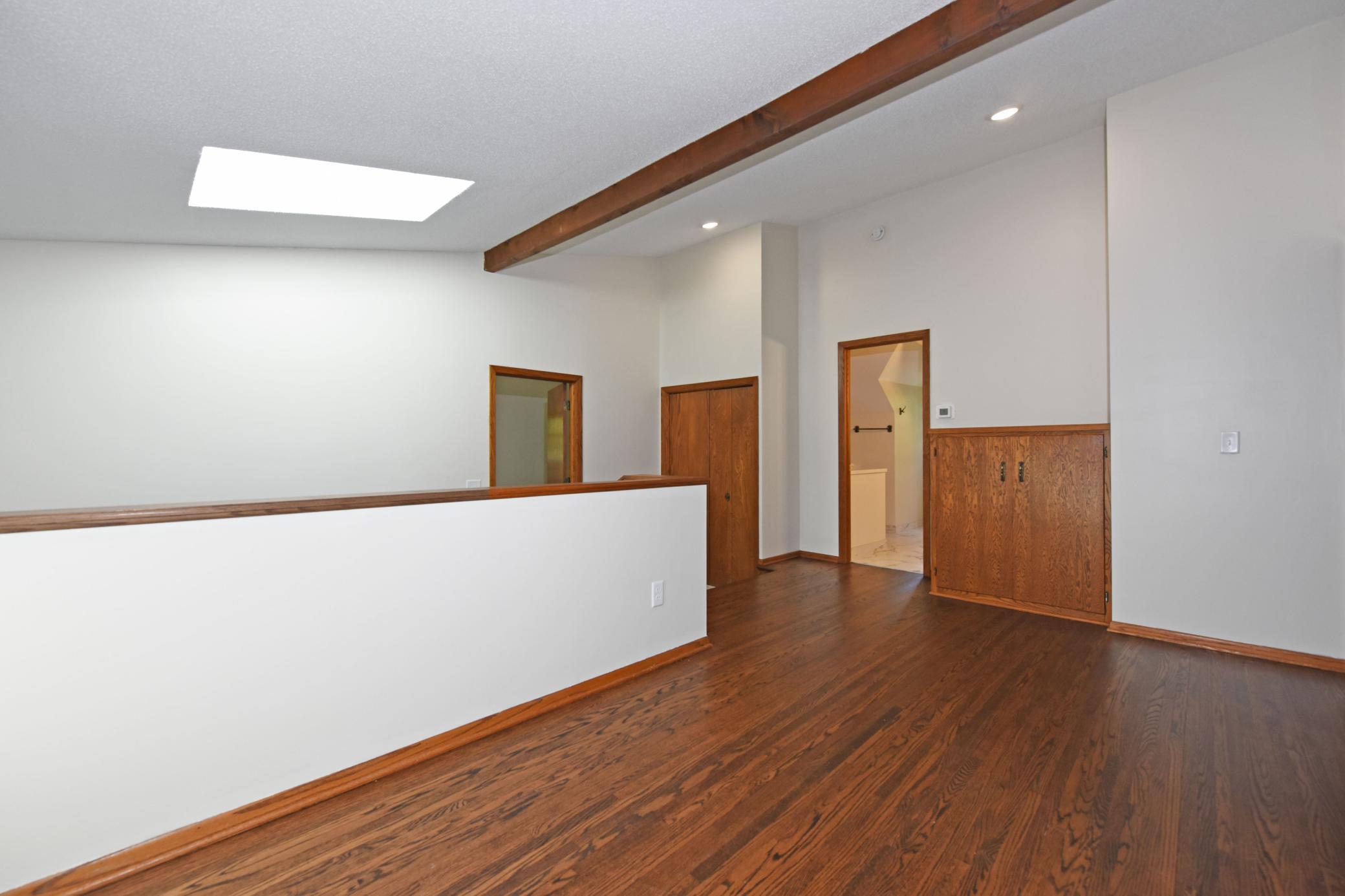 6448 Glenwood Avenue Property Photo 13