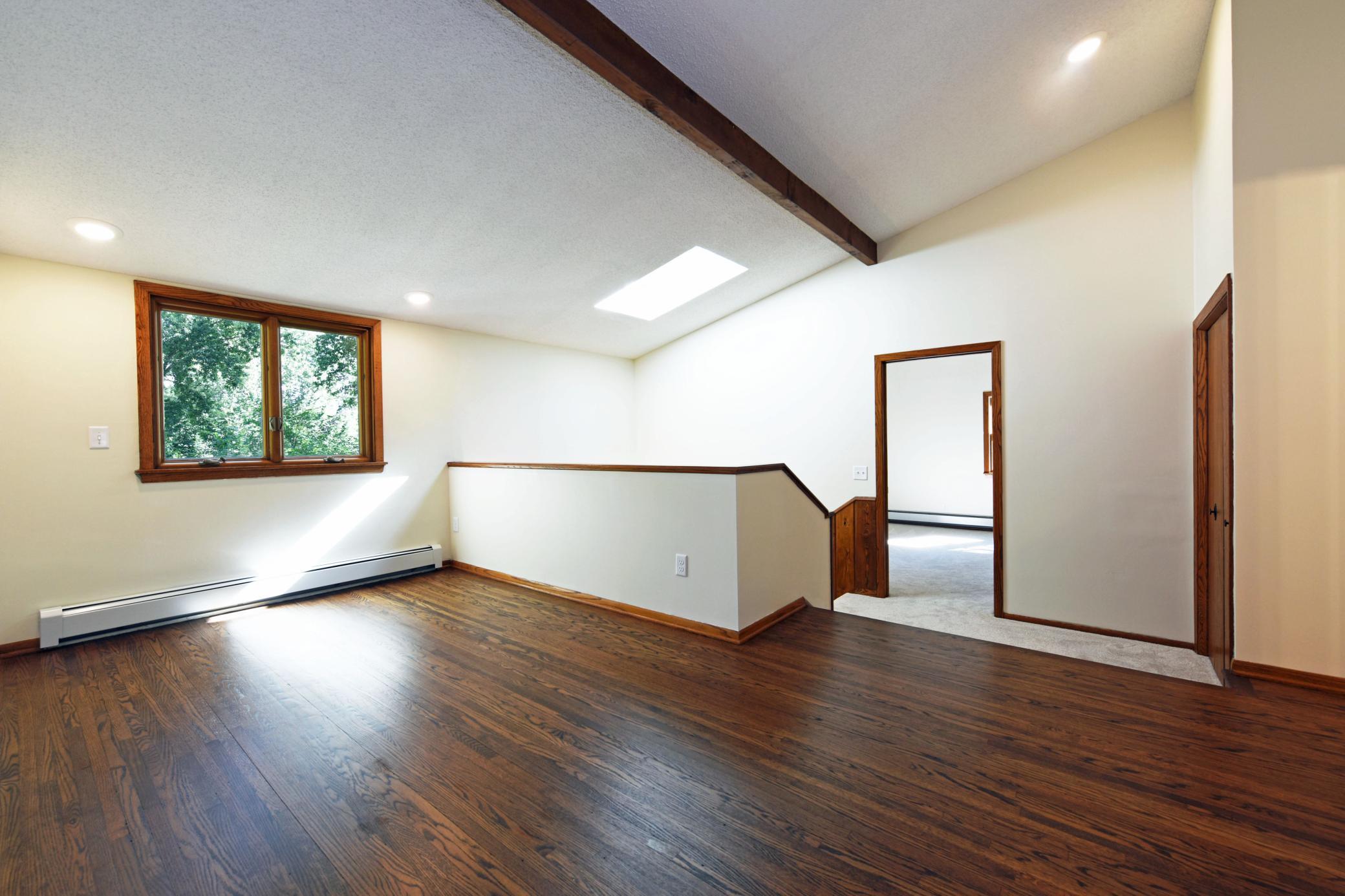 6448 Glenwood Avenue Property Photo 15