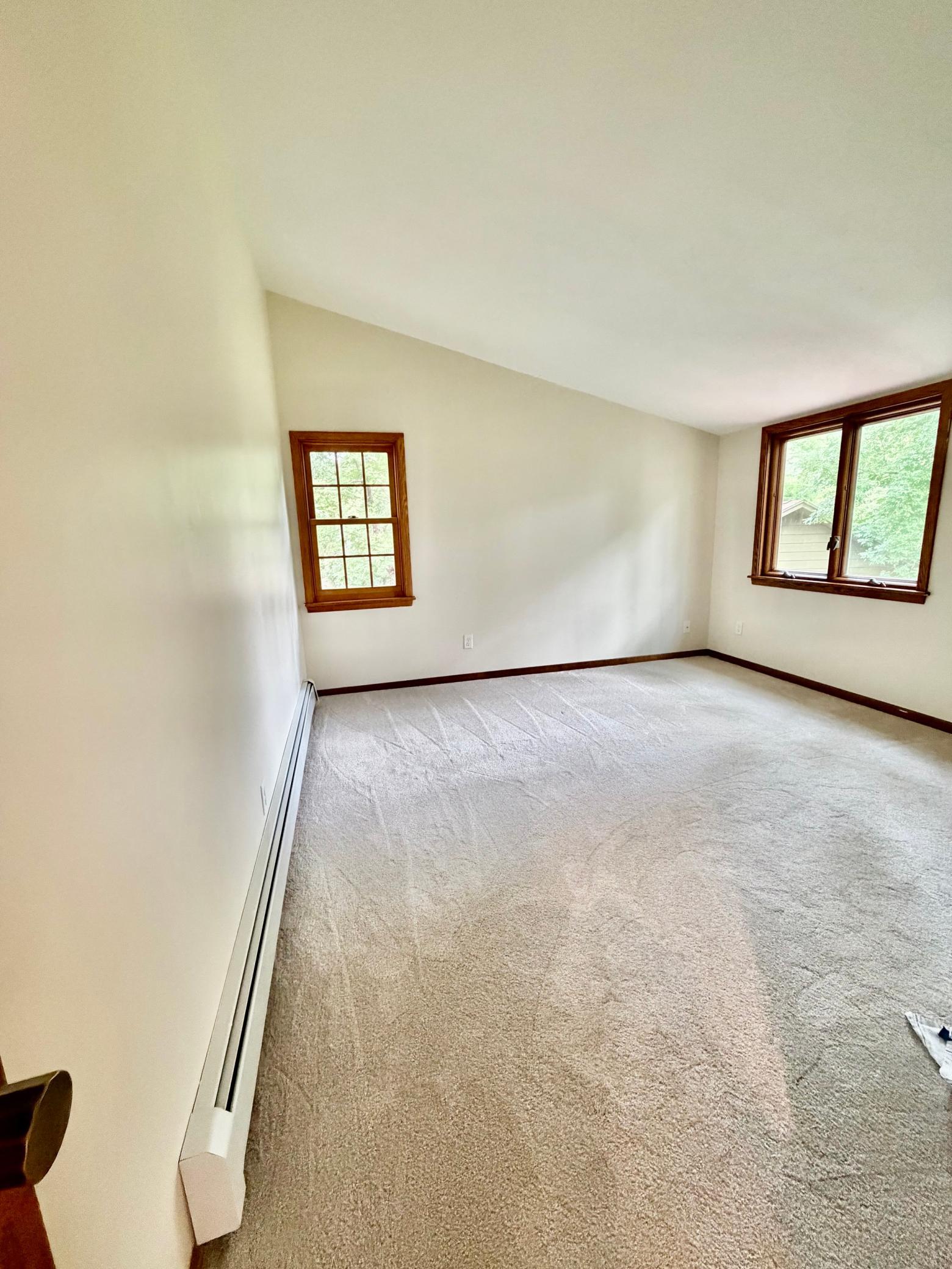 6448 Glenwood Avenue Property Photo 20