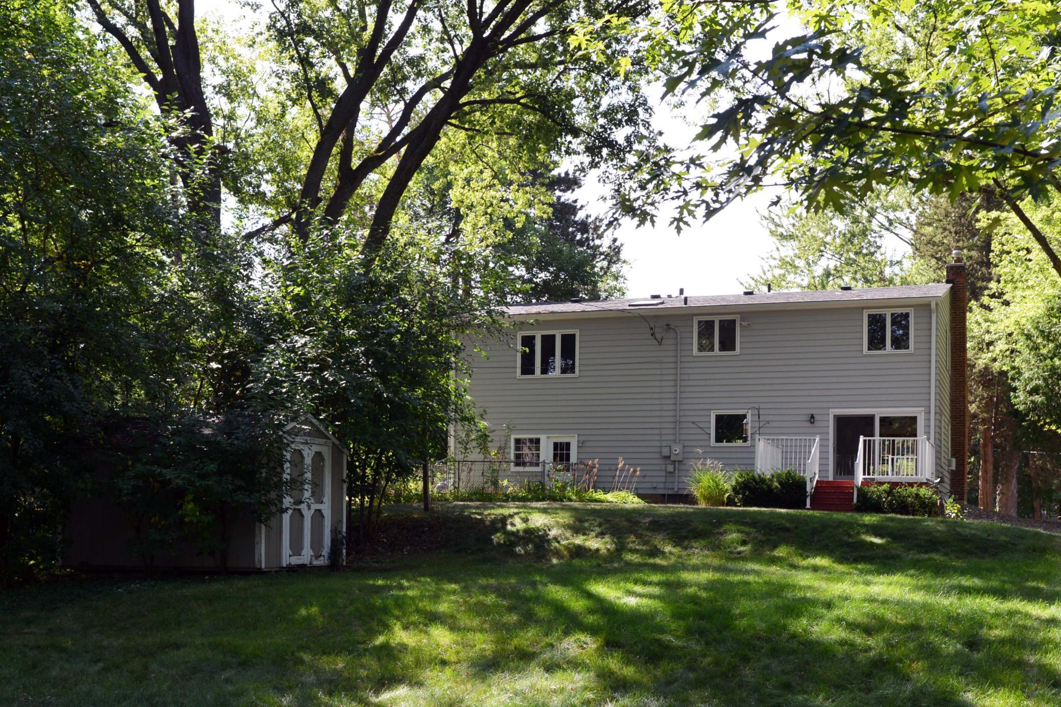 6448 Glenwood Avenue Property Photo 30